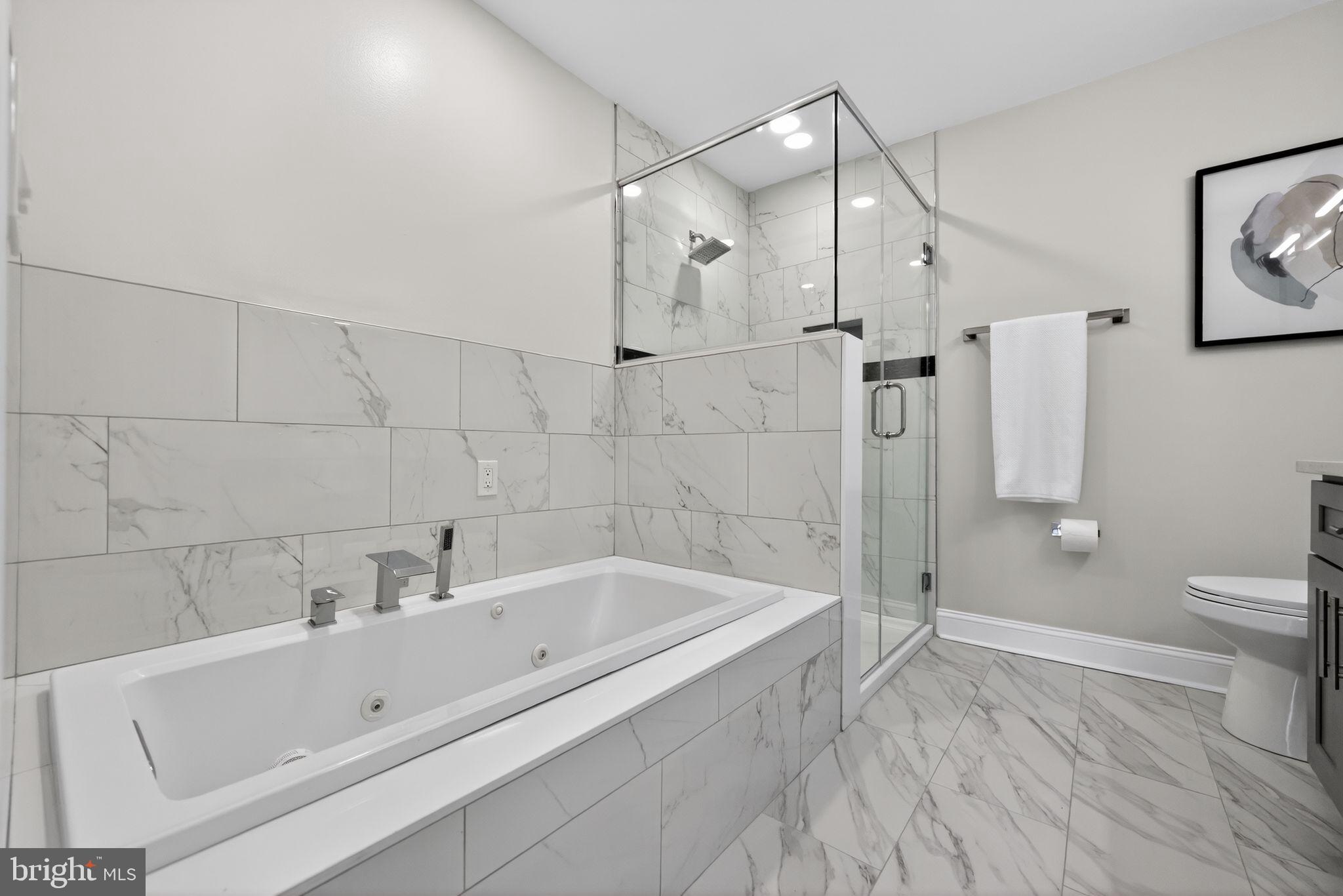 2303 SAINT ALBANS STREET