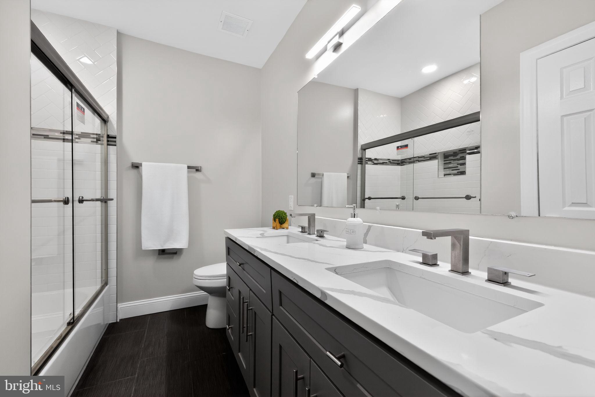 2303 SAINT ALBANS STREET