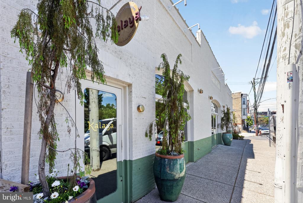 1724 TULIP STREET