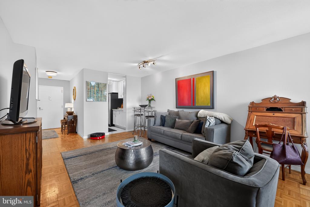 604 S WASHINGTON SQUARE Unit: 2609