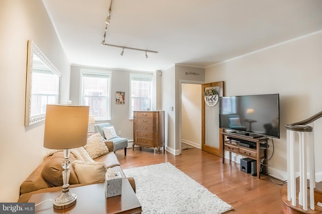 1045 MERCY STREET