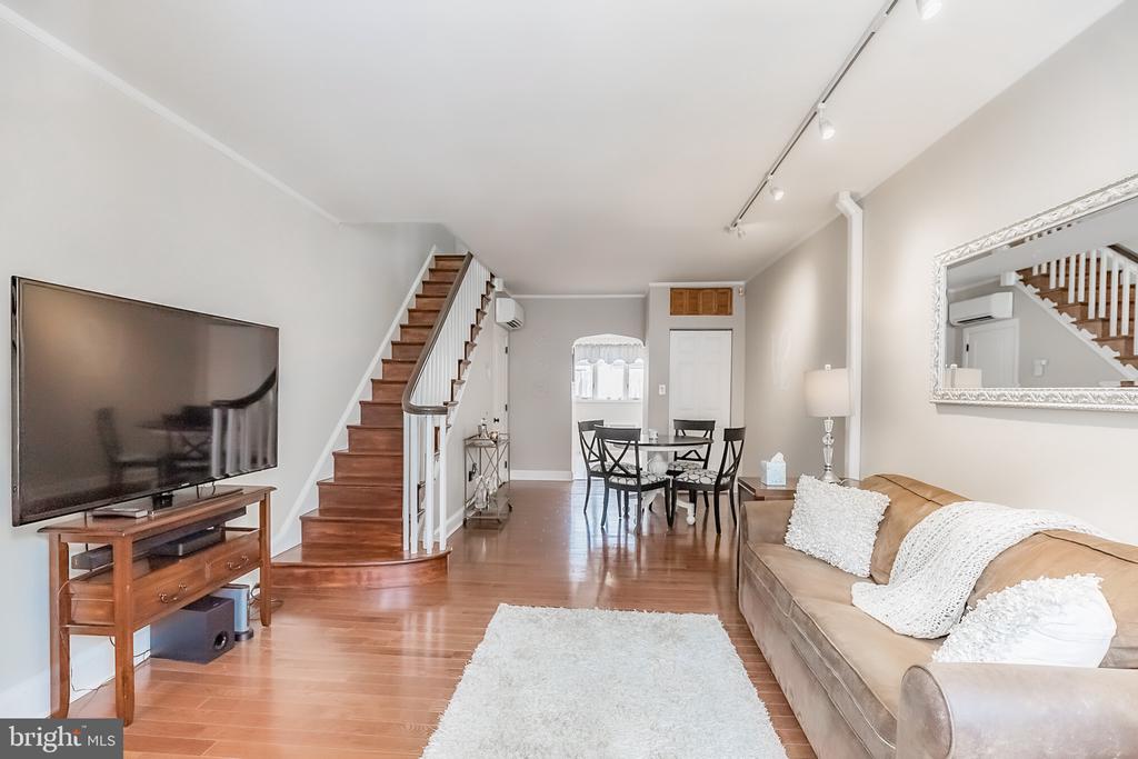 1045 MERCY STREET
