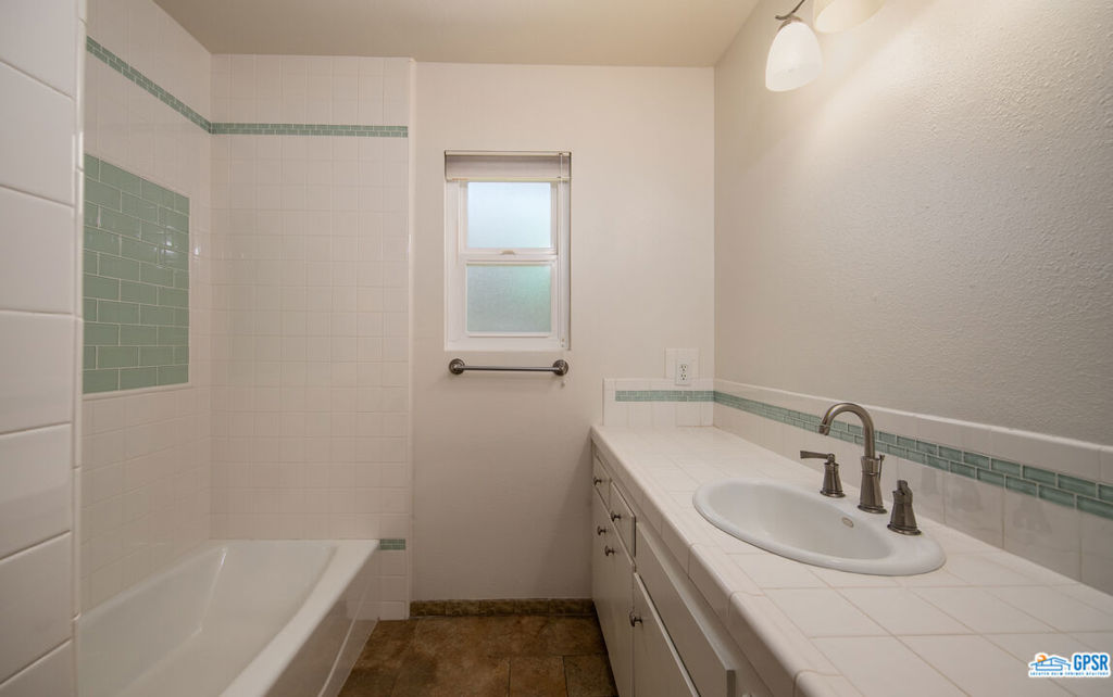 35311 Mountain View Street