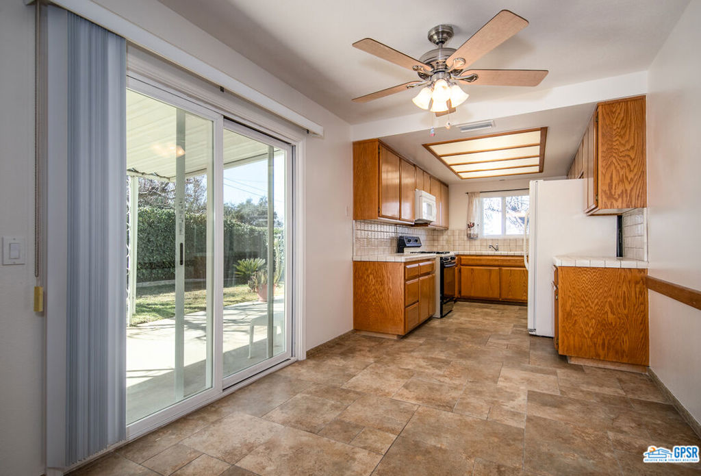 35311 Mountain View Street