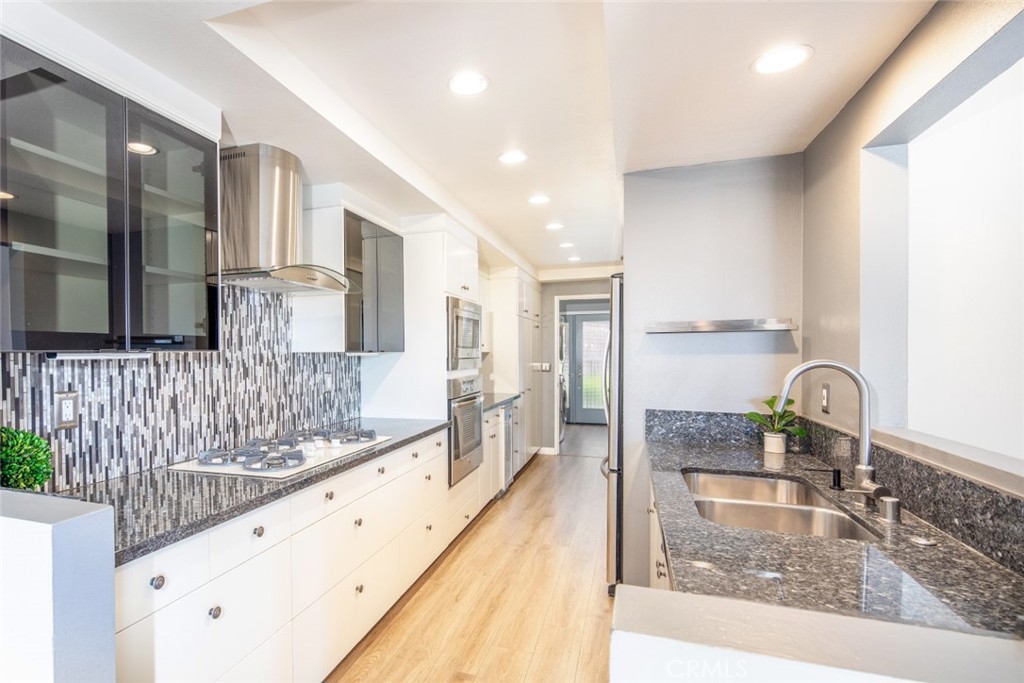 365 Bay View Terrace