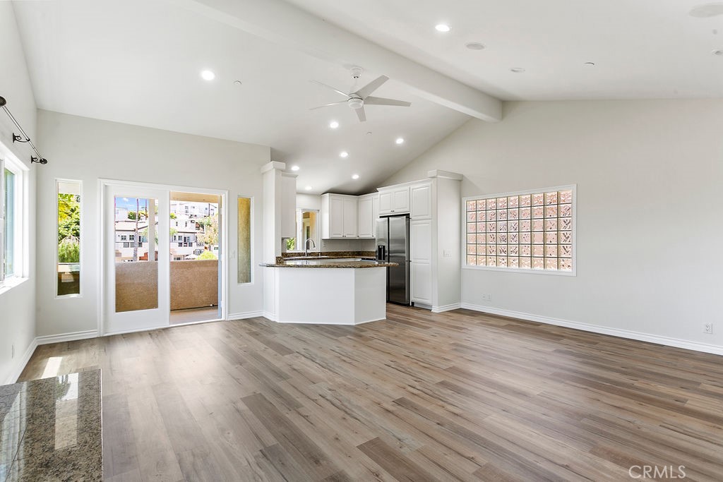 33912 Violet Lantern Street