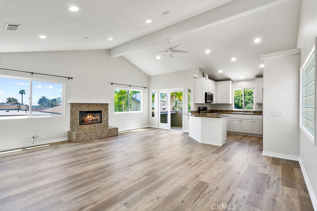 33912 Violet Lantern Street