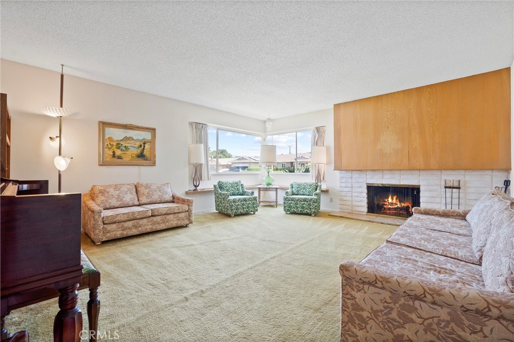 17752 Ridgecrest Drive