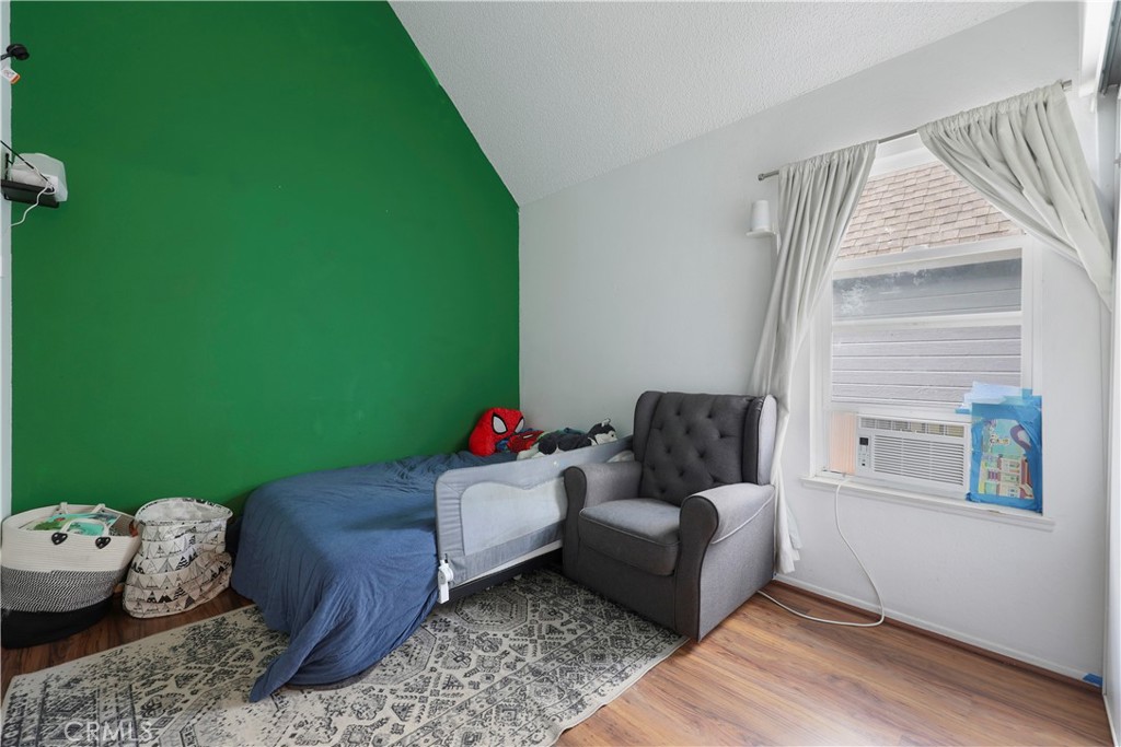 14515 Woodland Drive 8