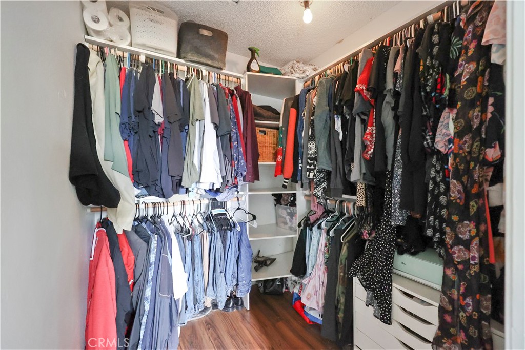 14515 Woodland Drive 8