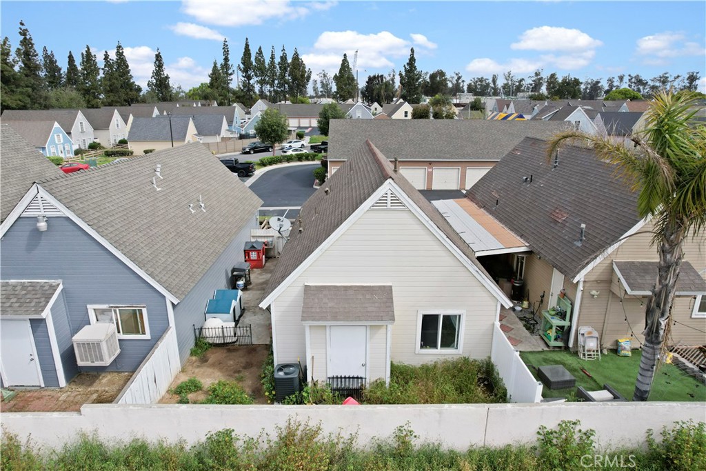 14515 Woodland Drive 8