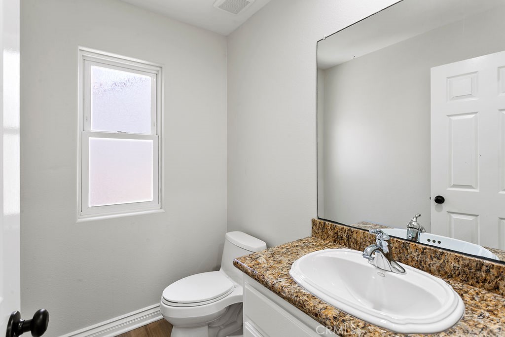 33912 Violet Lantern Street