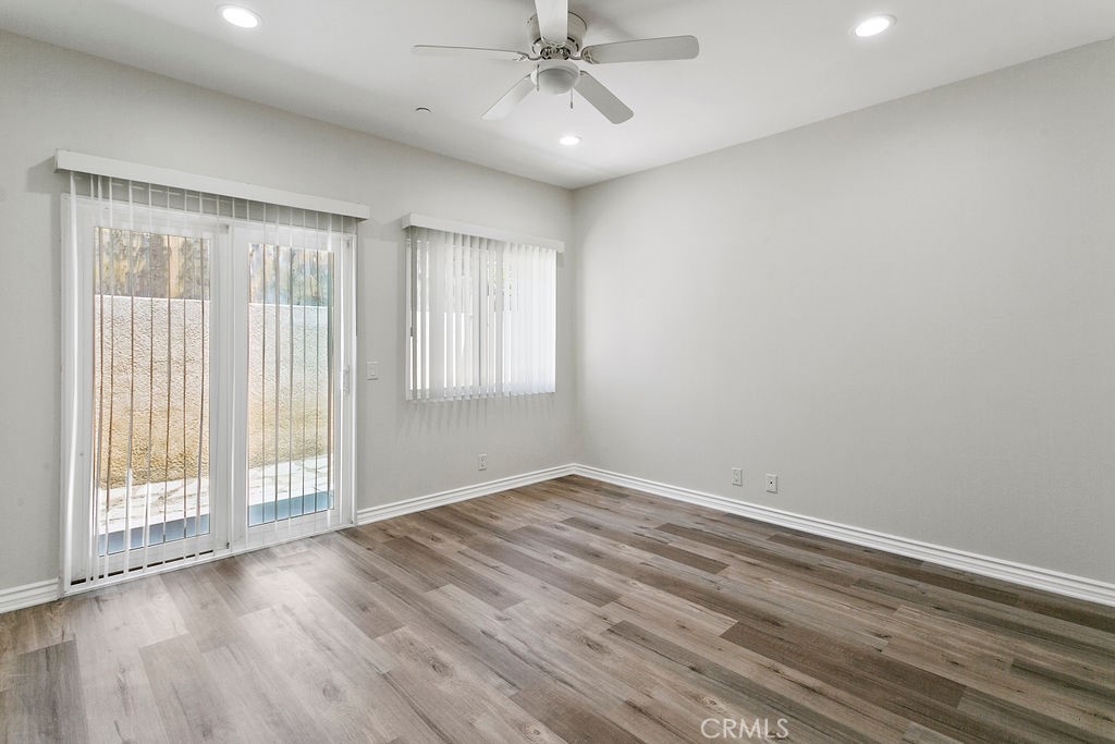 33912 Violet Lantern Street