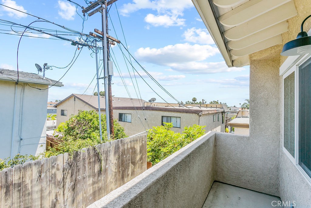 33912 Violet Lantern Street