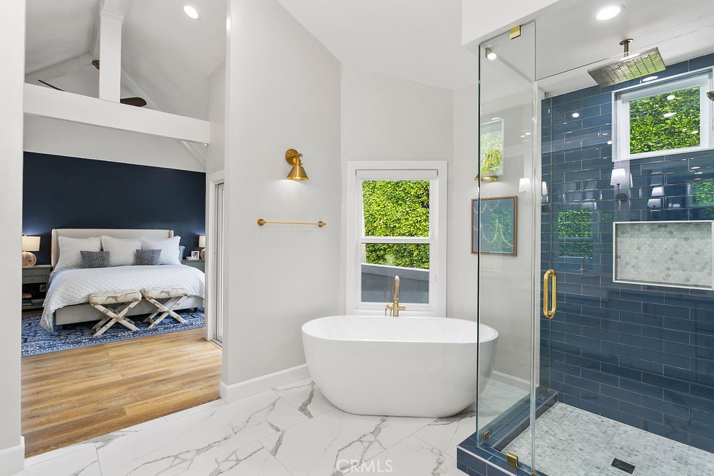 1603 Sea Horse Circle