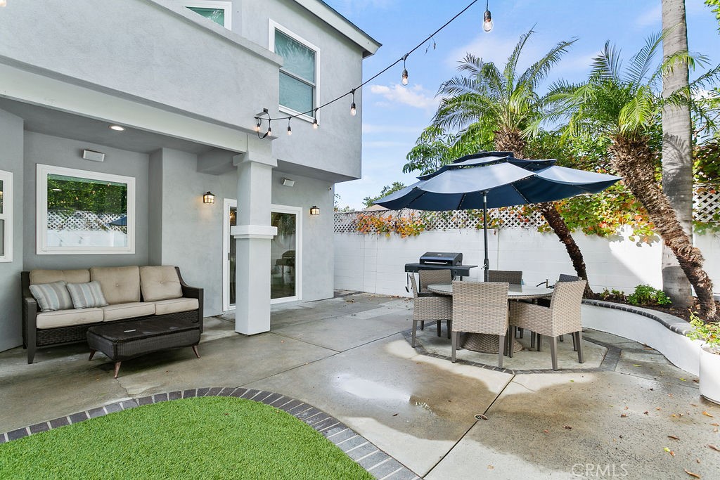 1603 Sea Horse Circle