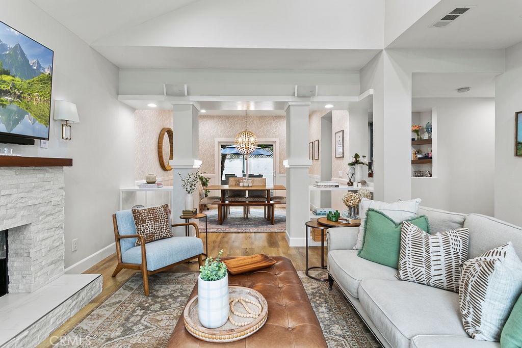 1603 Sea Horse Circle