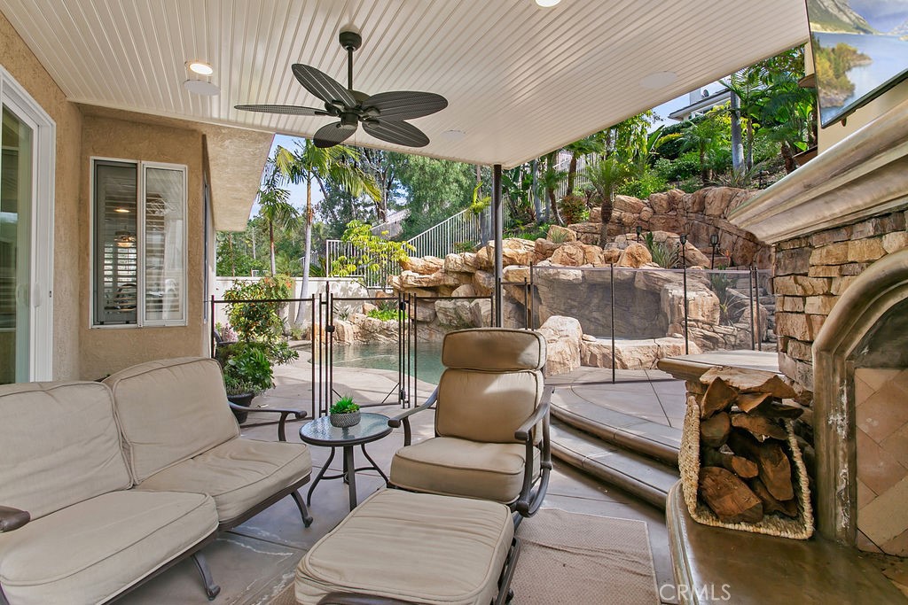 21836 Las Nubes Drive