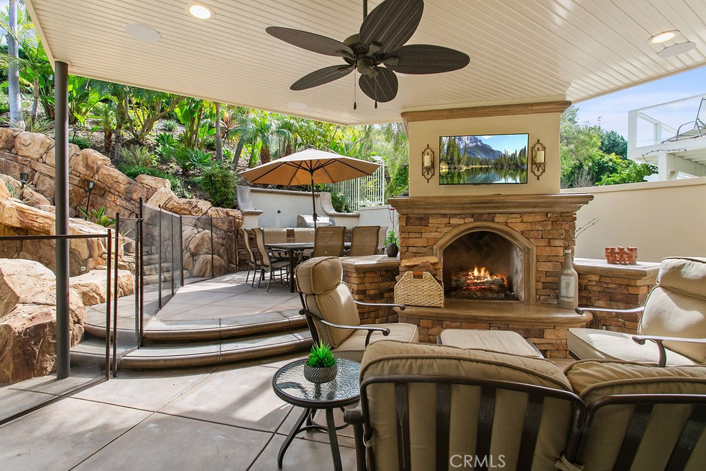 21836 Las Nubes Drive