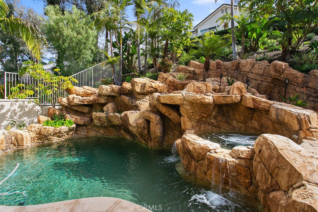 21836 Las Nubes Drive