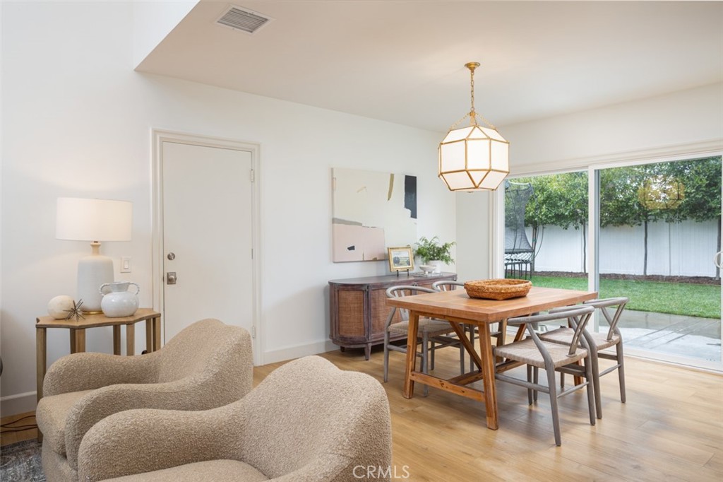 201 Costa Mesa Street