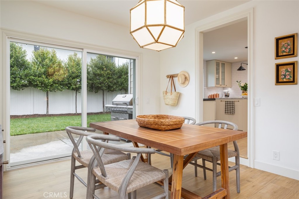 201 Costa Mesa Street