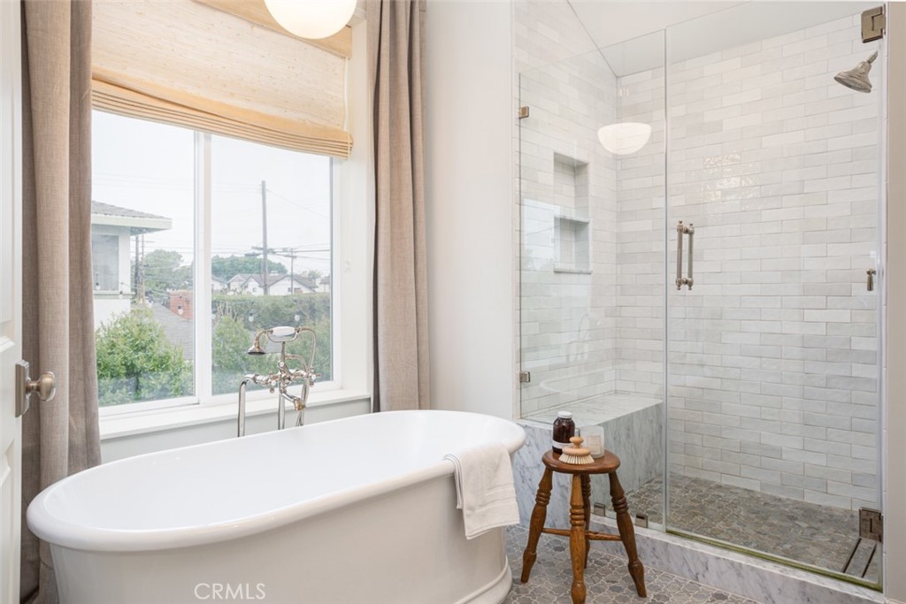 201 Costa Mesa Street