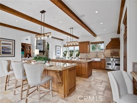 511 Fullerton Avenue