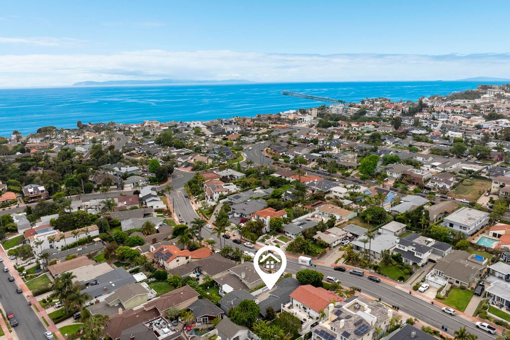 211 W Paseo De Cristobal