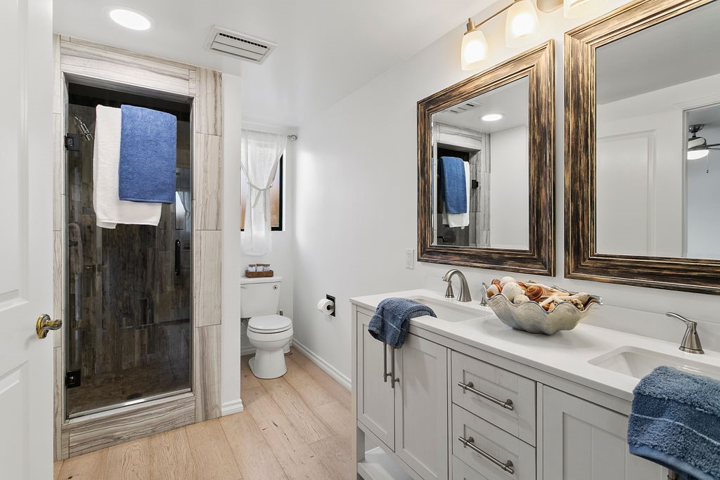 211 W Paseo De Cristobal