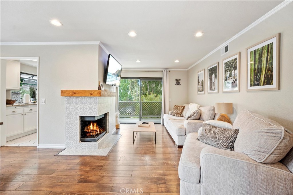 31 Hollyhock Lane 232