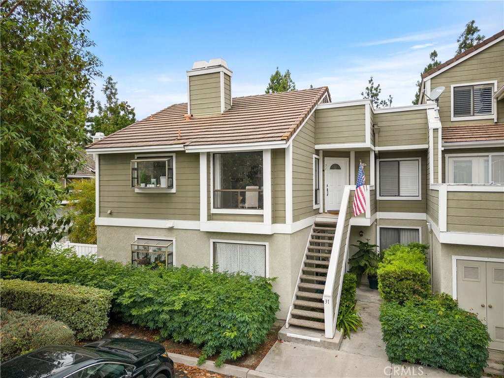 31 Hollyhock Lane 232