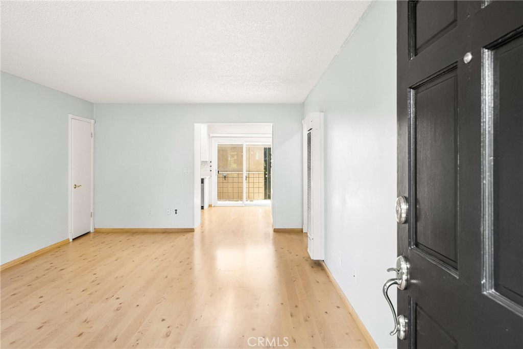 660 S Glassell Street 79