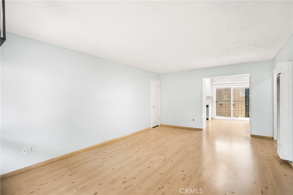 660 S Glassell Street 79