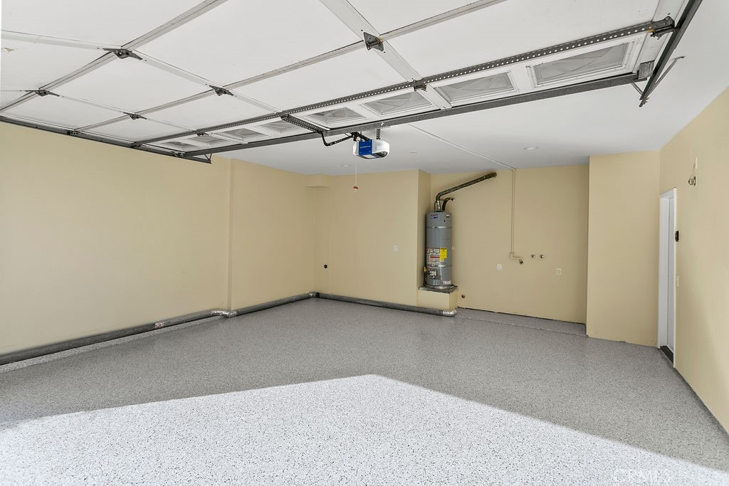 1002 Nancy Lane 1002