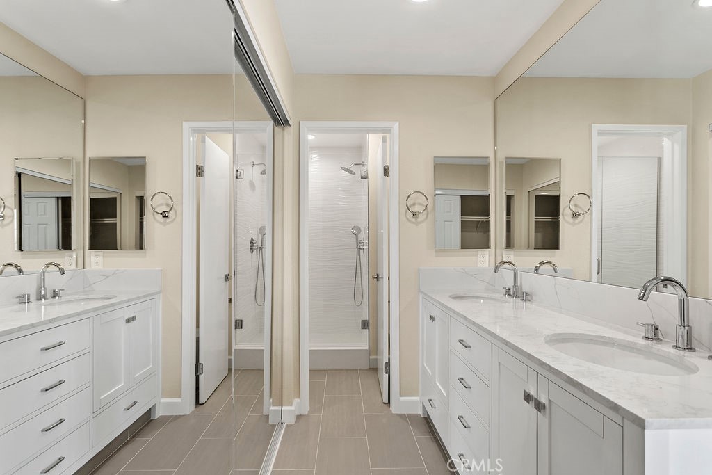 1002 Nancy Lane 1002