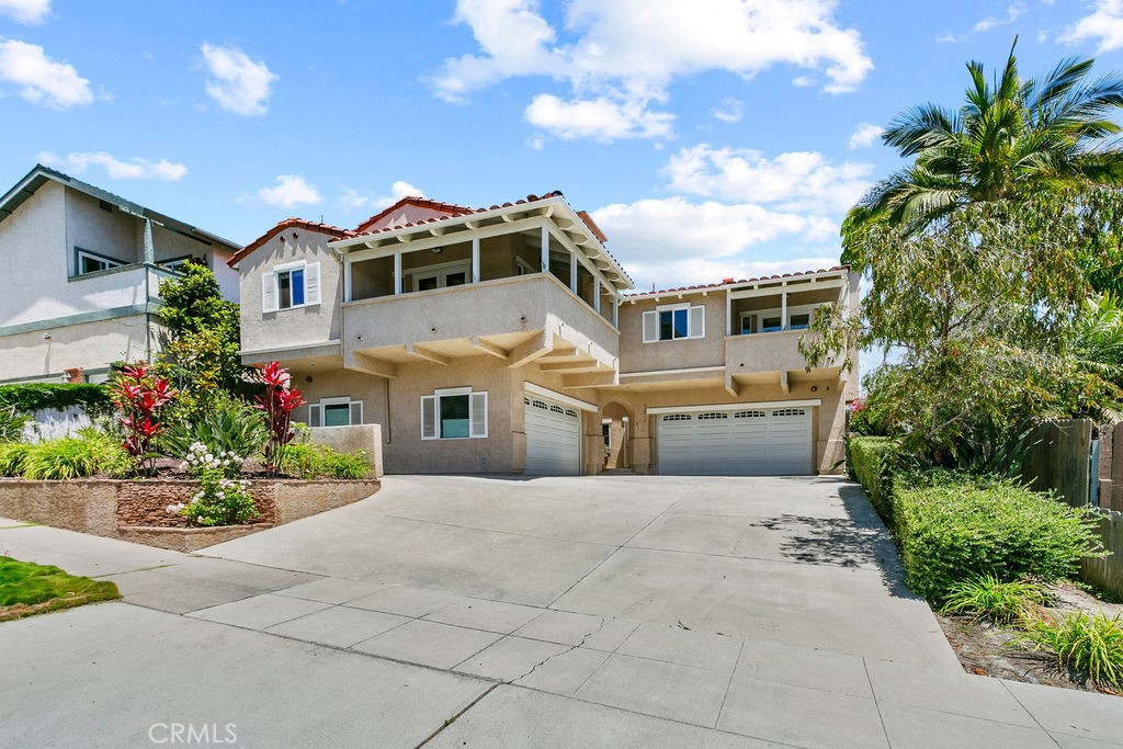 33912 Violet Lantern Street A