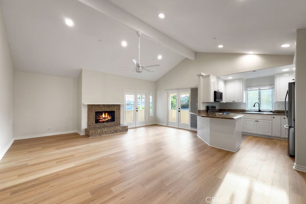 33912 Violet Lantern Street A