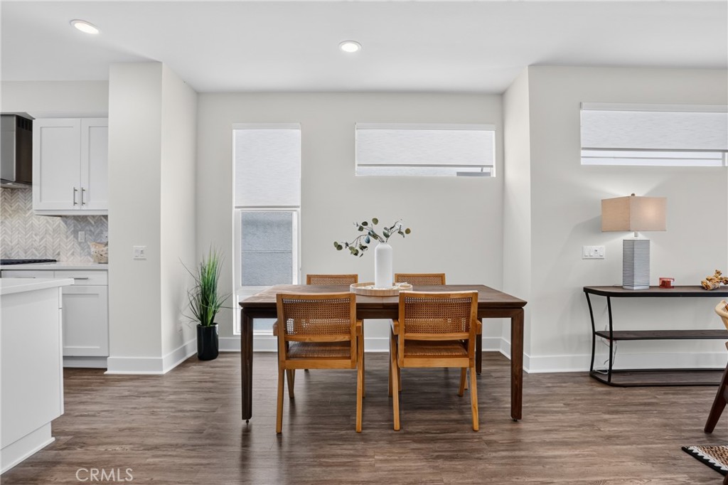 1678 Topanga