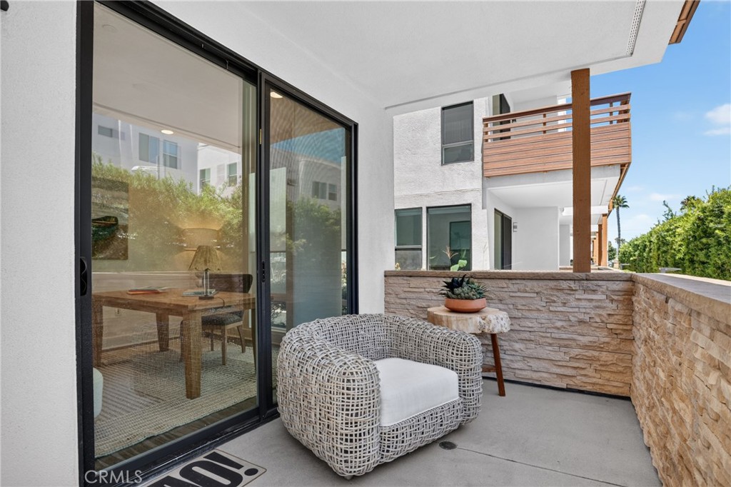 1678 Topanga