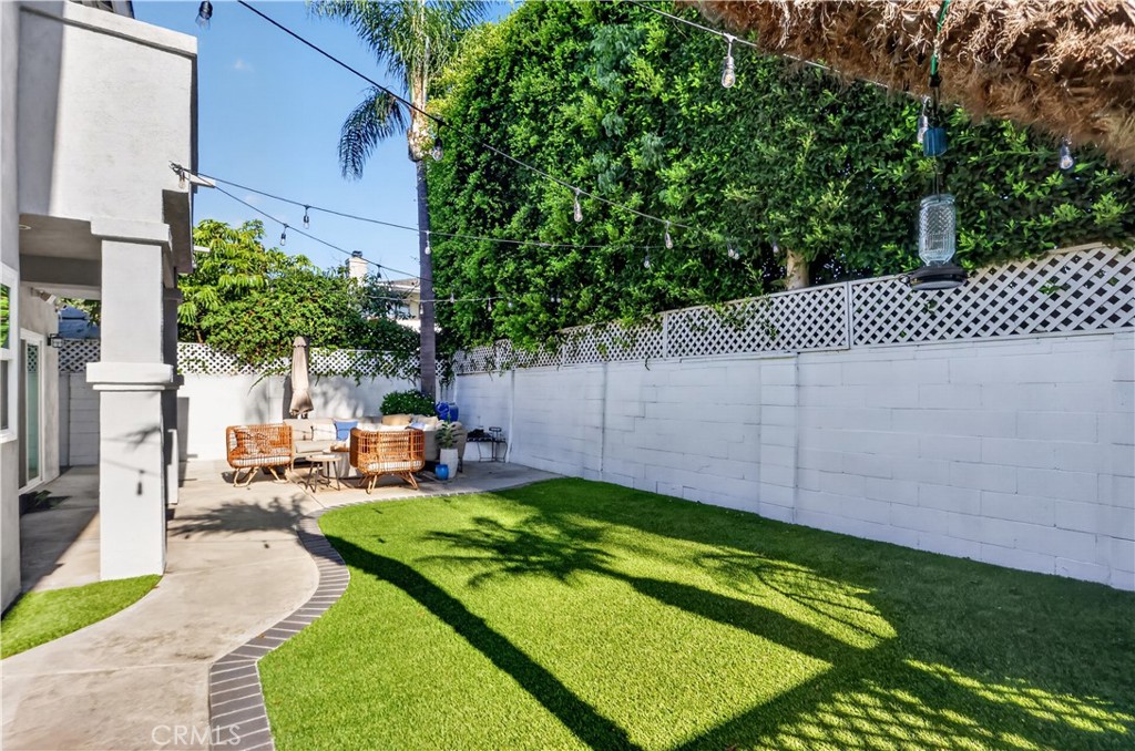 1603 Sea Horse Circle