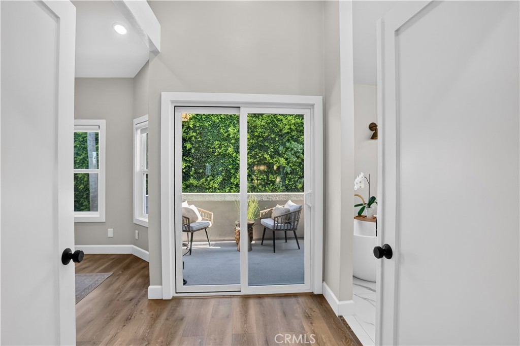 1603 Sea Horse Circle