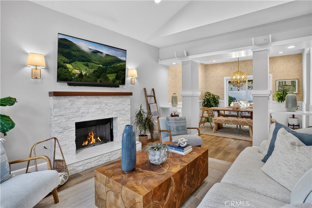 1603 Sea Horse Circle