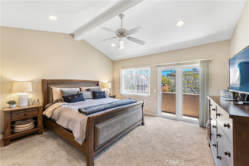 33912 Violet Lantern Street