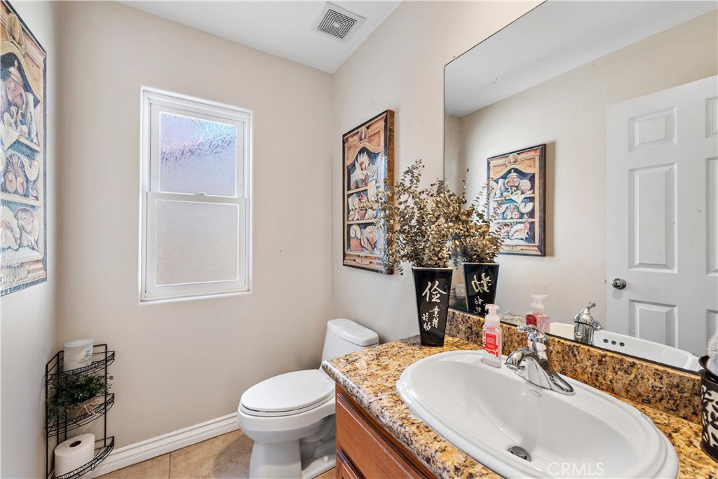 33912 Violet Lantern Street