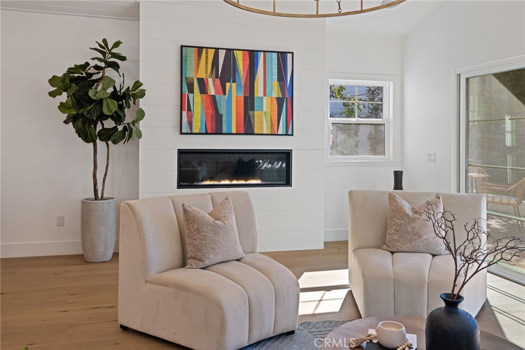 211 Monte Vista Avenue