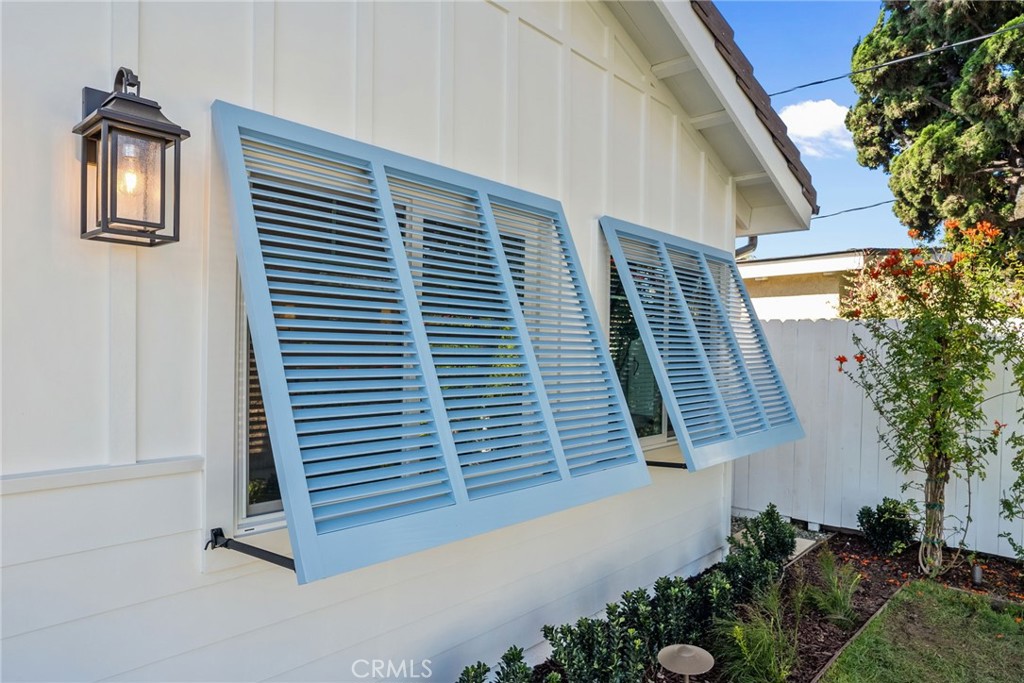 211 Monte Vista Avenue