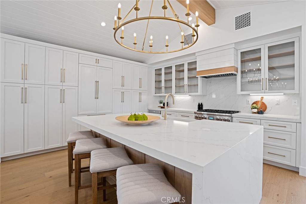 211 Monte Vista Avenue