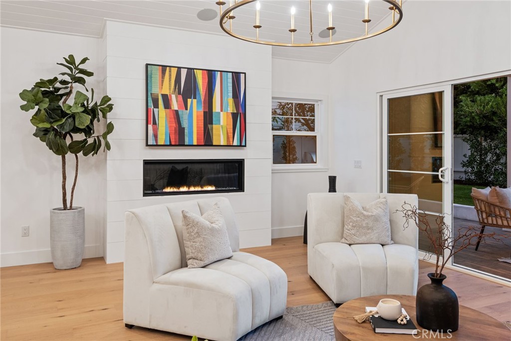 211 Monte Vista Avenue