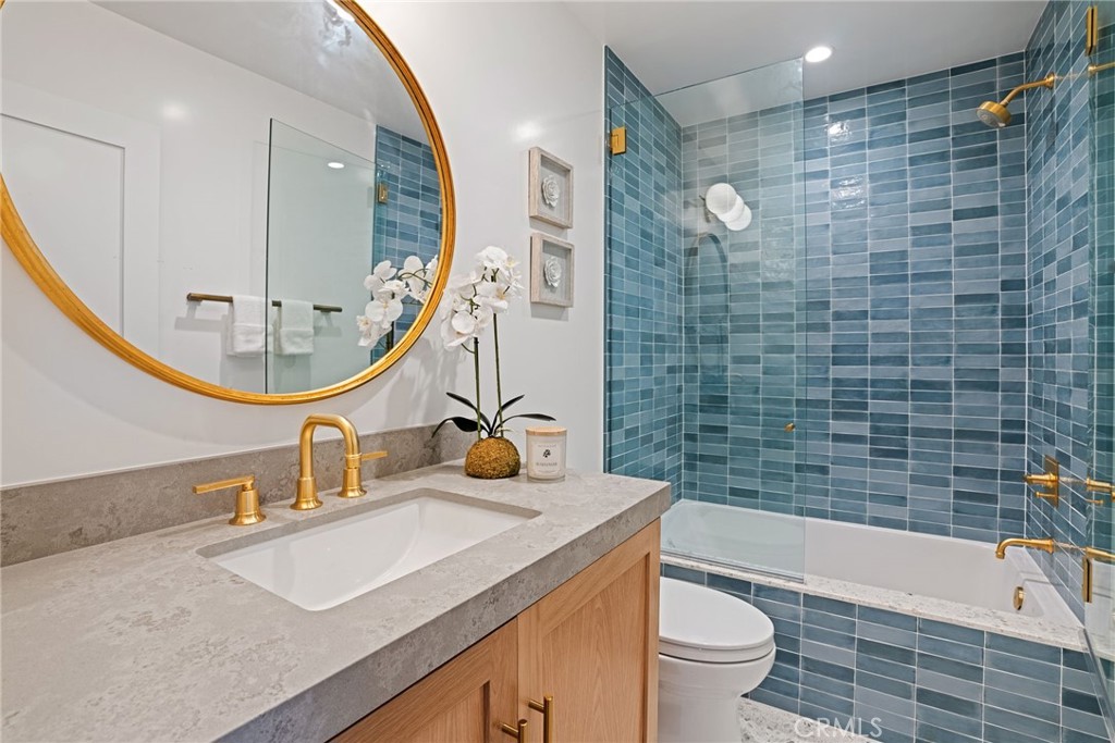 211 Monte Vista Avenue